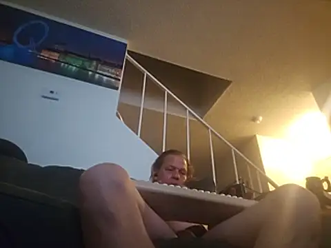 yourMasterisBored's Webcam Show
