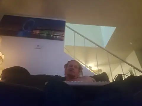 yourMasterisBored Webcamshow