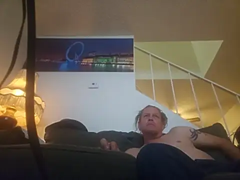 yourMasterisBored webkamerás műsora