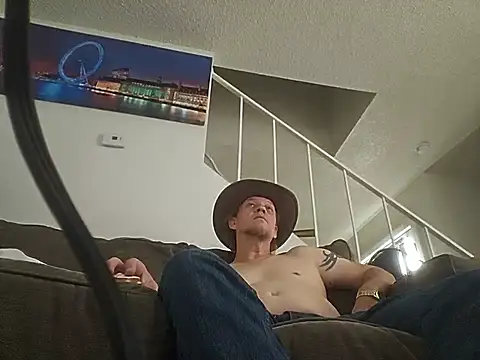 yourMasterisBored Webcam-Show