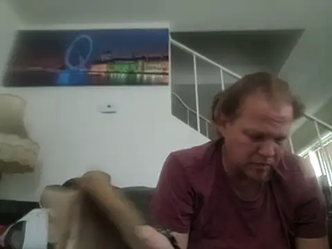 yourMasterisBored Show Webcam