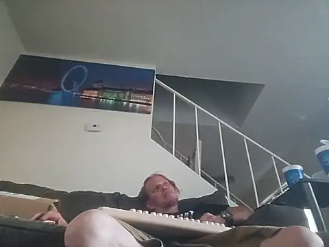 yourMasterisBored's Webcam Show