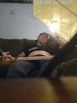 yourMasterisBored's Webcam Show