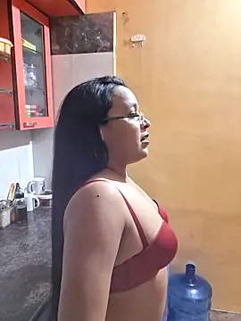 hornyrosy321 – Kamerová šou