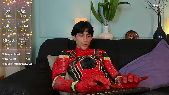 Cheys_Mast: διαδικτυακό σόου στην κάμερα