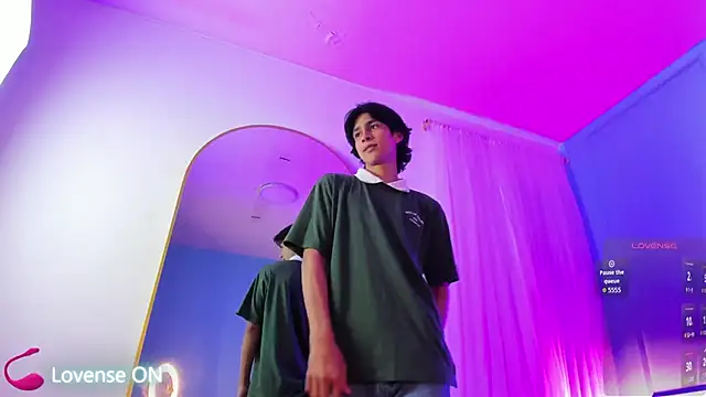 Cheys_Mast Show in webcam