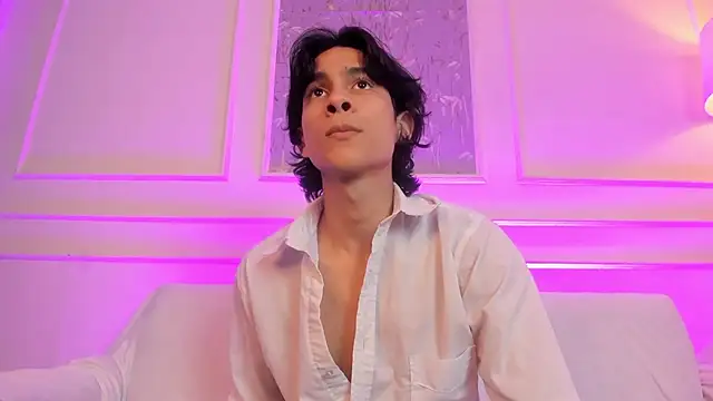 Cheys_Mast webkamerás műsora