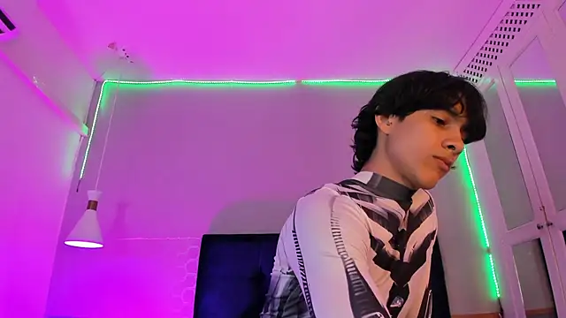 Cheys_Mast: вебкам-шоу