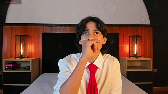 Cheys_Mast 网络视讯表演