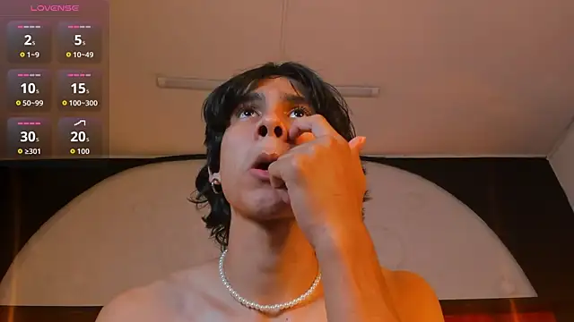 Show modela Cheys_Mast na web-kameri