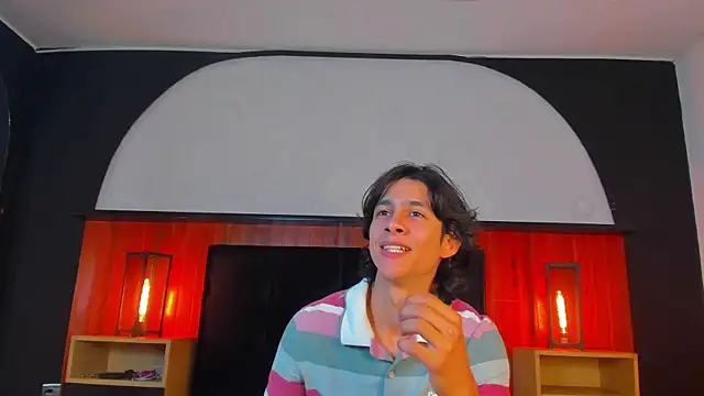 Show de Cheys_Mast na webcam
