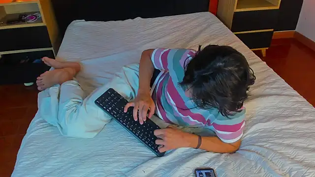 Cheys_Mast webkamerás műsora