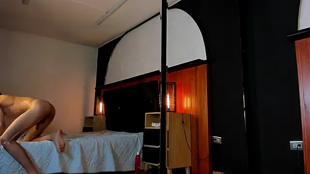 Cheys_Mastのウェブカメラショー