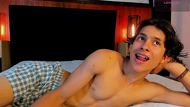Cheys_Mast: вебкам-шоу