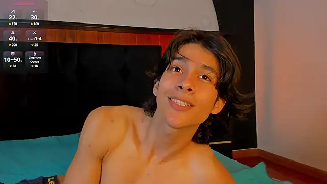 הופעת וובקאם של Cheys_Mast