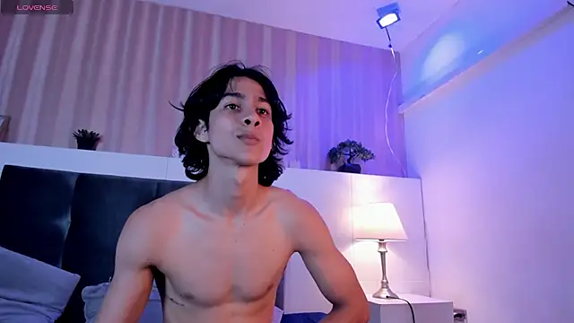 Show de Cheys_Mast na webcam