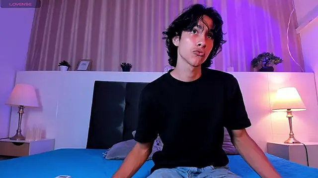 Cheys_Mast Webcamshow