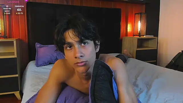 Cheys_Mastn Webbikameraesitys