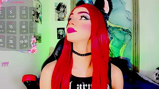 blonde_queen-'s Webcam Show