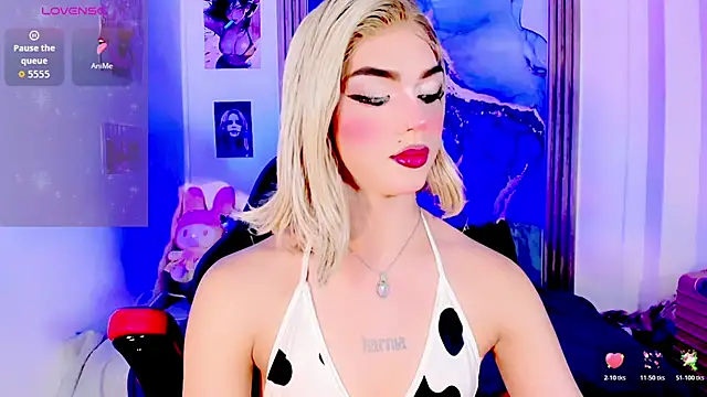 blonde_queen- 网络视讯表演