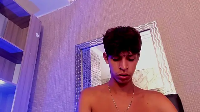 Ethan_qop webkamerás műsora