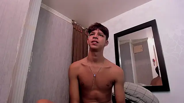 Ethan_qop Adlı Modelin Web Kamerası Şovu