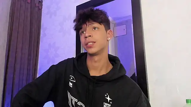Ethan_qopのウェブカメラショー