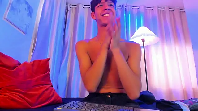 Ethan_qop Шоу с уебкамера
