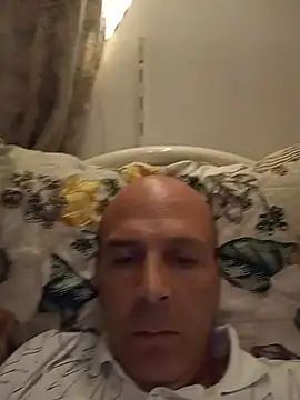Iulian81 Webcamshow