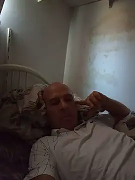 Iulian81 Webcam show