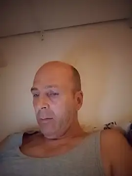 Iulian81 Webcam Show