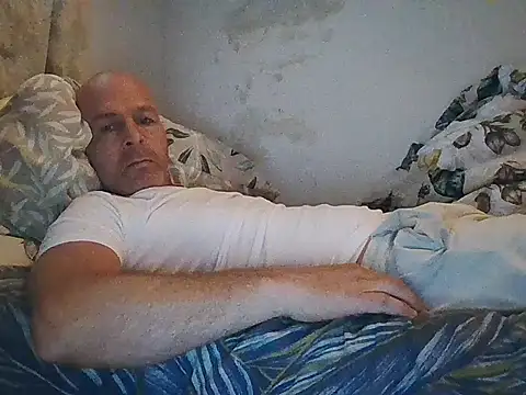 Iulian81n Webbikameraesitys