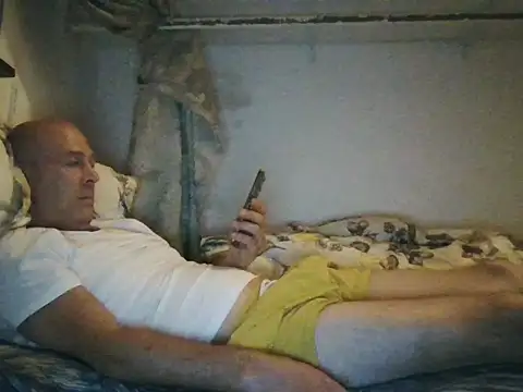 Iulian81 – webcam-show