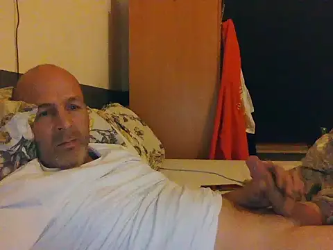 Iulian81 Webcam show