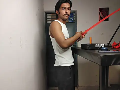 Master_069 Show in webcam