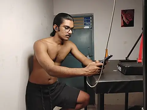 Master_069 – webcam-show