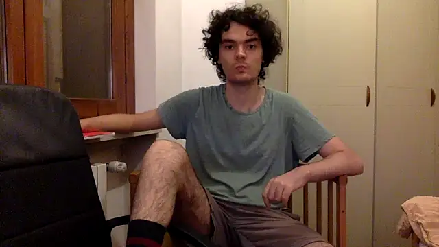צ'אט XXX בשידור חי של davyhairyvelvetdreams