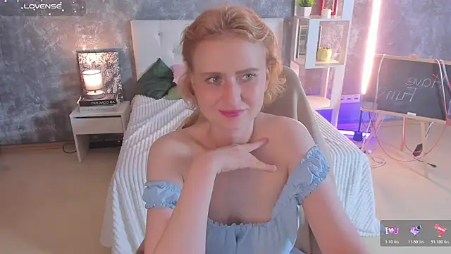 Онлайн чат XXX Shiny_Liss
