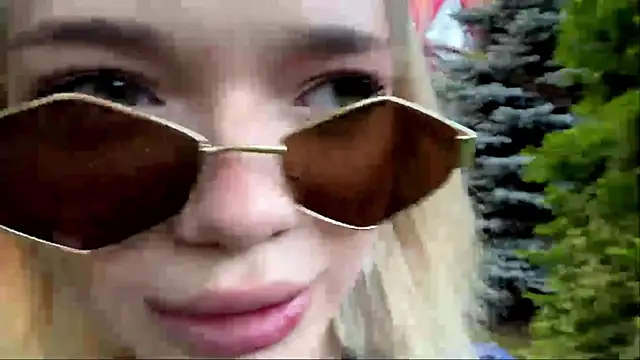 צ'אט XXX בשידור חי של StacyChocopay