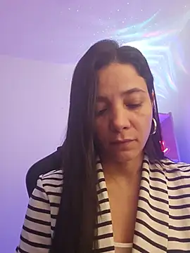دردشة miaeyex الجنسية المباشرة