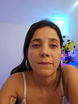 miaeyex's Webcam Show
