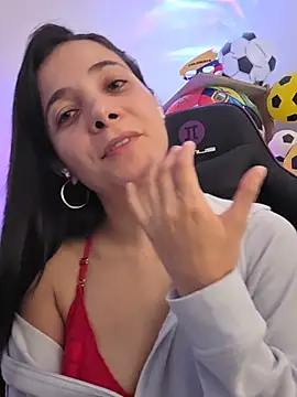 miaeyex's Live XXX Chat