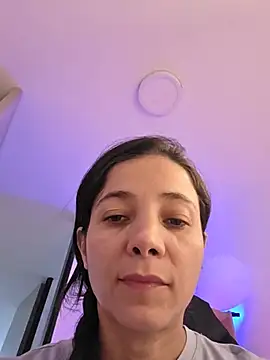 Chat XXX ao vivo de miaeyex