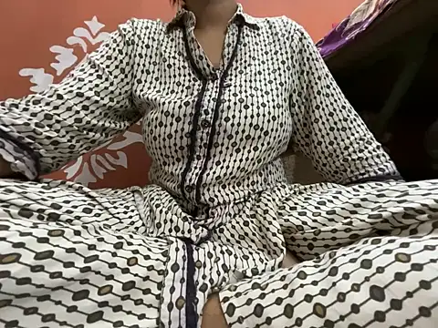 Noor_Sexy02's Webcam Show