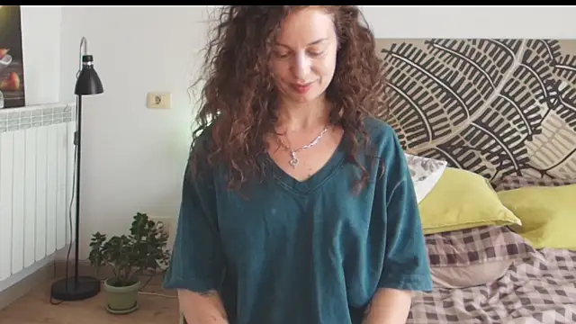 IreneBlue_ XXX чат на живо