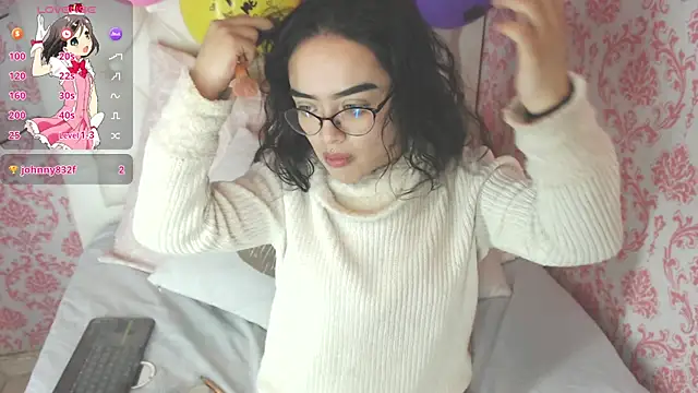 Mini_Rouse Adlı Modelin Canlı XXX Sohbeti