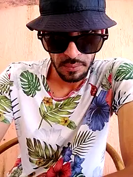 Show webcam de Thisizhakim