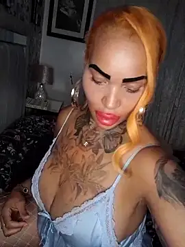 Show de Forbidden_Goldie na webcam