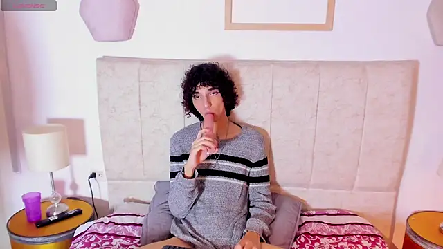 kore_7w7's Webcam Show