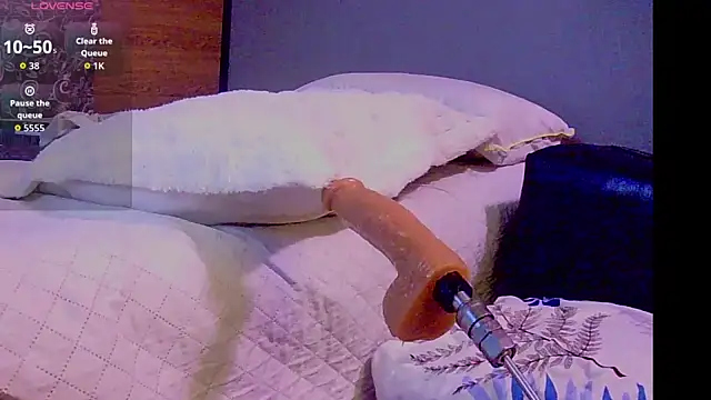 Enzoo98_'s Webcam Show